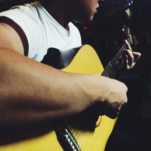 国产嫩交肏屄视频
